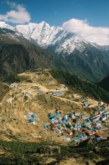 F1-004 Namche von oben.jpg